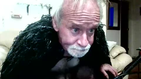 Snapshot of hobohoeless chatting on 01-11-26, 12:21 hobohoeless online show from 01-11-26, 12:21