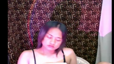 Snapshot of hoelyhanabi chatting on 01-16-26, 05:00 KIESH online show from 01-16-26, 05:00