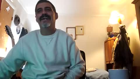 Snapshot of hoglegg99384194 chatting on 12-18-25, 09:04 hoglegg99384194 online show from 12-18-25, 09:04