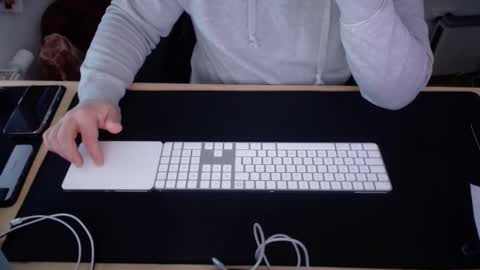 hohegger online show from 10-06-25, 09:29