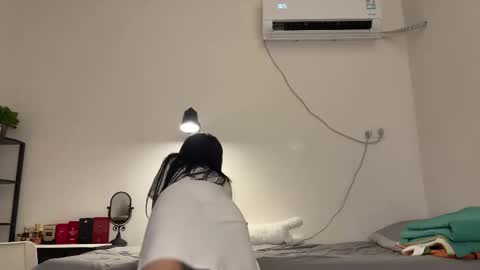 amy online show from 09-28-25, 05:24