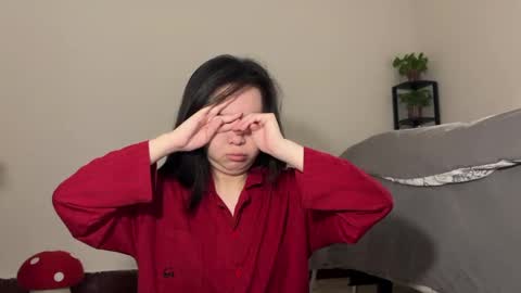 Snapshot of hola_sunflower chatting on 02-07-26, 06:33 amy online show from 02-07-26, 06:33