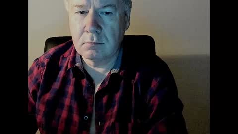Snapshot of holgerhb53 chatting on 01-27-25, 04:11 Holger online show from 01-27-25, 04:11