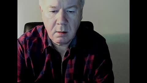 Snapshot of holgerhb53 chatting on 01-28-25, 09:41 Holger online show from 01-28-25, 09:41