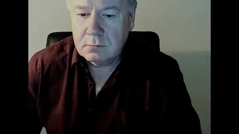Snapshot of holgerhb53 chatting on 02-01-25, 09:43 Holger online show from 02-01-25, 09:43