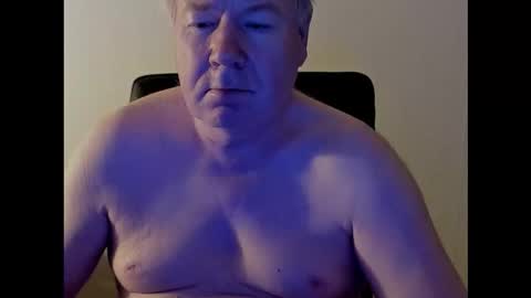 Holger online show from 10-28-25, 03:21