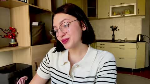 Sofia online show from 04-22-26, 05:10