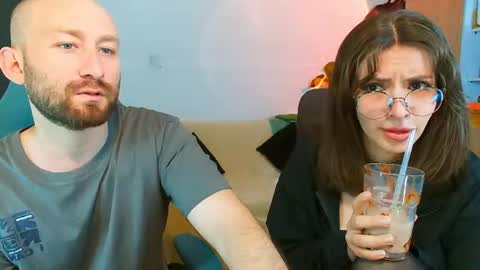 Snapshot of holly_and_honey_69 chatting on 06-11-26, 11:03 Holly and Honey online show from 06-11-26, 11:03