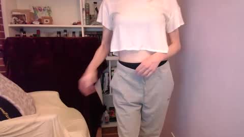 holly_bourbon online show from 03-22-26, 12:36