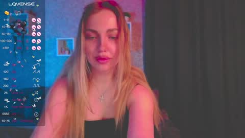 Snapshot of holly_molly8 chatting on 01-23-25, 11:05 holly_molly8 online show from 01-23-25, 11:05