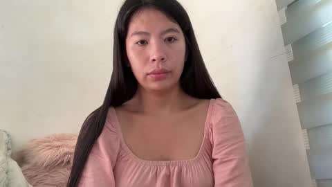 holly_wyn online show from 04-03-26, 12:30