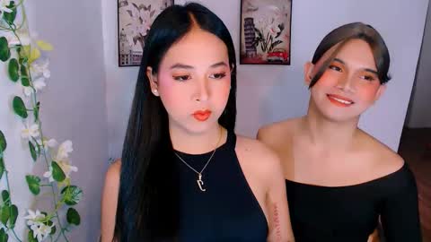 Snapshot of hollyclarita chatting on 12-05-25, 06:11 YOUR GODDESS CLARITA online show from 12-05-25, 06:11