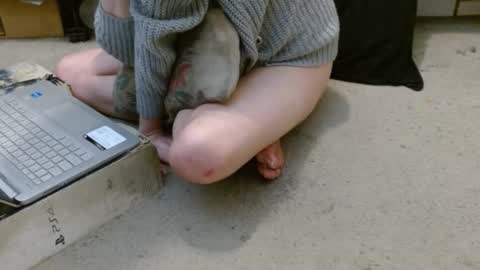 Holly Hawkes online show from 01-18-25, 10:06