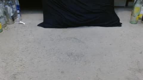 Holly Hawkes online show from 02-06-25, 02:11