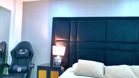 Holly online show from 02-20-26, 07:58