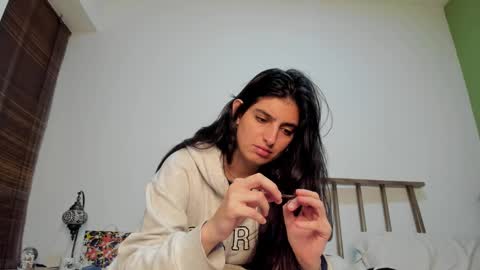 hollyshit_ online show from 12-18-24, 02:53