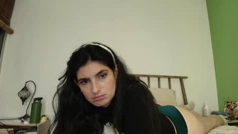 hollyshit_ online show from 04-05-26, 02:31