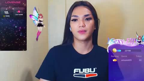 Snapshot of hollywoodbitch chatting on 02-04-26, 01:33 Isabella Marie online show from 02-04-26, 01:33