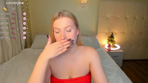 Emma online show from 12-21-24, 01:04