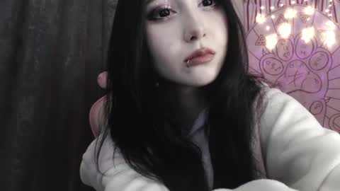 Snapshot of holy420loly chatting on 12-13-24, 03:11 Ho Lee Sheet online show from 12-13-24, 03:11