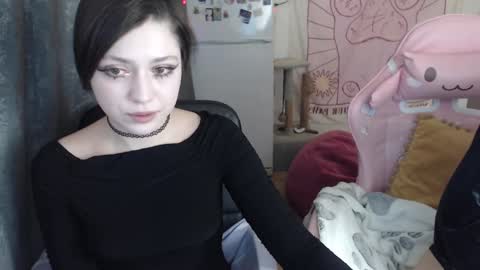 Snapshot of holy420loly chatting on 01-16-25, 04:07 Ho Lee Sheet online show from 01-16-25, 04:07