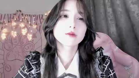 Snapshot of holy420loly chatting on 10-10-25, 03:44 Ho Lee Sheet online show from 10-10-25, 03:44