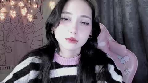 Snapshot of holy420loly chatting on 10-11-25, 07:12 Ho Lee Sheet online show from 10-11-25, 07:12