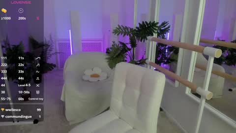 Snapshot of holy_alexa chatting on 12-06-24, 09:32 Alexa online show from 12-06-24, 09:32