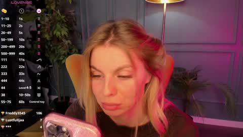 Snapshot of holy_alexa chatting on 12-23-24, 10:10 Alexa online show from 12-23-24, 10:10