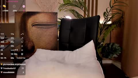 Snapshot of holy_alexa chatting on 01-22-25, 07:24 Alexa online show from 01-22-25, 07:24