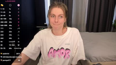 Snapshot of holy_alexa chatting on 01-31-25, 10:10 Alexa online show from 01-31-25, 10:10