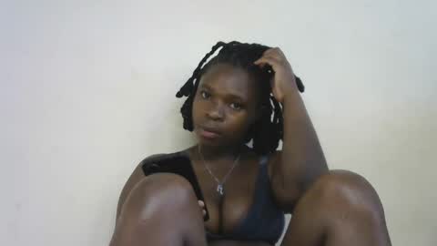 holy_ebony online show from 04-11-26, 10:41