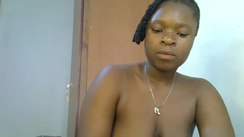 holy_ebony online show from 05-09-26, 09:14
