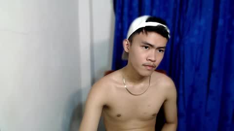 Snapshot of holy_fucker21 chatting on 09-15-25, 03:01 Jayjay online show from 09-15-25, 03:01