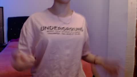 Juli online show from 04-20-26, 04:04