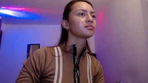 Juli online show from 04-21-26, 05:03