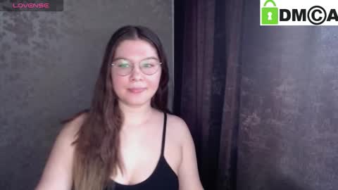 Snapshot of holy_michela chatting on 02-04-26, 06:19 Welcome guys Pleasure to see you all here My name is MichaelaTip menu is active Private is open online show from 02-04-26, 06:19