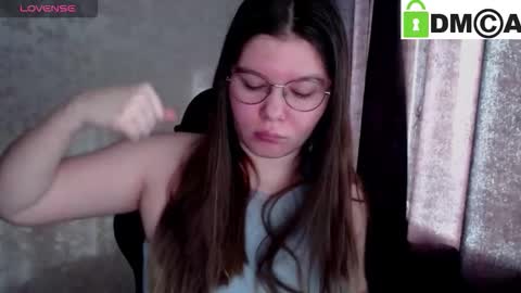 Snapshot of holy_michela chatting on 02-20-26, 06:37 Welcome guys Pleasure to see you all here My name is MichaelaTip menu is active Private is open online show from 02-20-26, 06:37