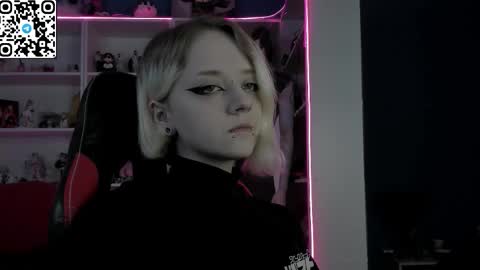 holy_mistresss online show from 03-18-26, 10:07