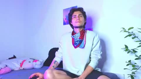      online show from 05-18-26, 04:07