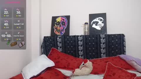 Milena online show from 12-14-25, 12:05