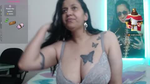 Snapshot of holydeath_1 chatting on 12-19-25, 11:34 Milena online show from 12-19-25, 11:34