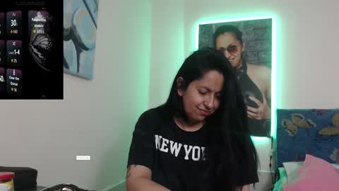 Snapshot of holydeath_1 chatting on 03-08-26, 02:21 Milena online show from 03-08-26, 02:21