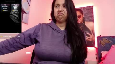 Milena online show from 03-17-26, 08:34