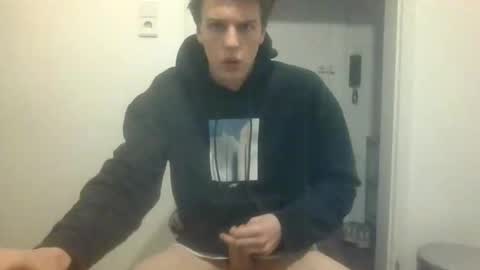 Snapshot of holydegenerate chatting on 02-18-26, 04:47 holydegenerate online show from 02-18-26, 04:47