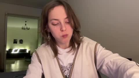 dori not holy get my tg channel with link from description under last photo online show from 02-20-25, 08:03