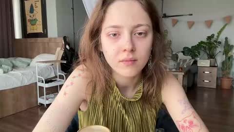 Snapshot of holydori chatting on 04-27-26, 07:39 dori not holy get my tg channel with link from description under last photo online show from 04-27-26, 07:39