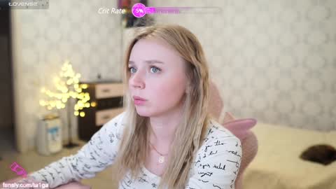 Snapshot of holydumplings chatting on 01-14-25, 02:53 Taiga online show from 01-14-25, 02:53