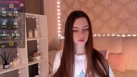 Snapshot of holymiax chatting on 07-05-26, 03:45 Mia online show from 07-05-26, 03:45
