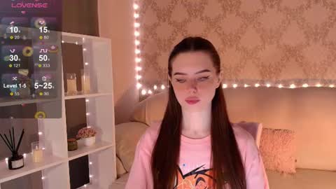Snapshot of holymiax chatting on 07-11-26, 03:20 Mia online show from 07-11-26, 03:20